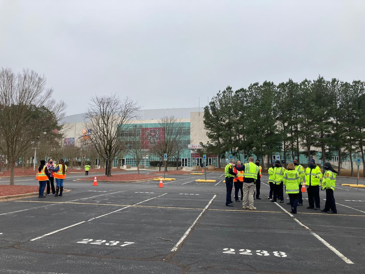 El PNC Arena podría convertirse en el sitio de vacunación masiva regular del condado de Wake, pero debende de la cantidad de suministros.