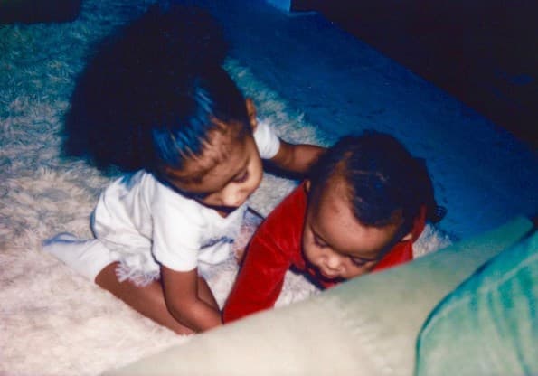 Junto a su hermana North, sacuden internet con las fotos y videos de sus aventuras.