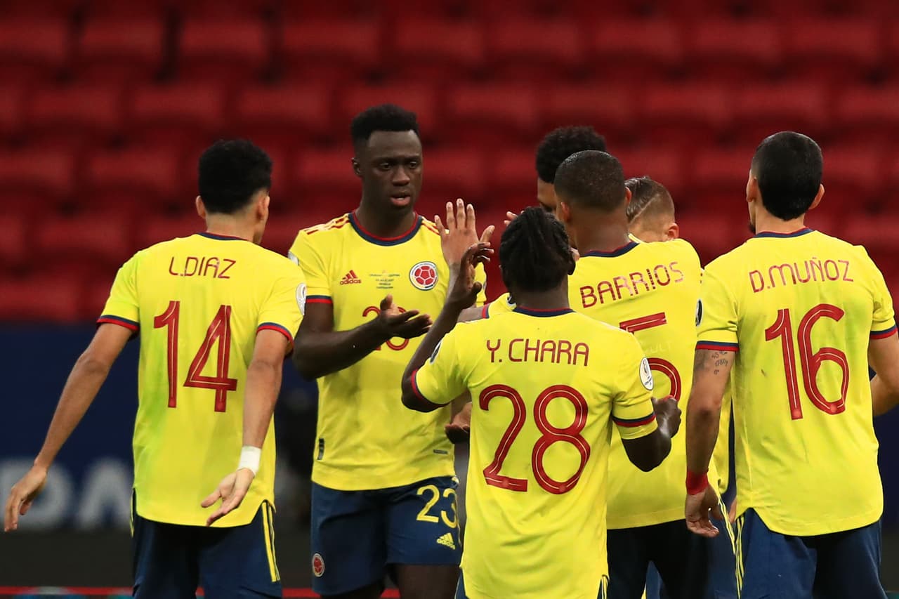 Colombia no falló en la tanda de penaltis mientras que Ospina hizo el trabajo y detuvo dos doparos de los uruguayos para ganar el encuentro.