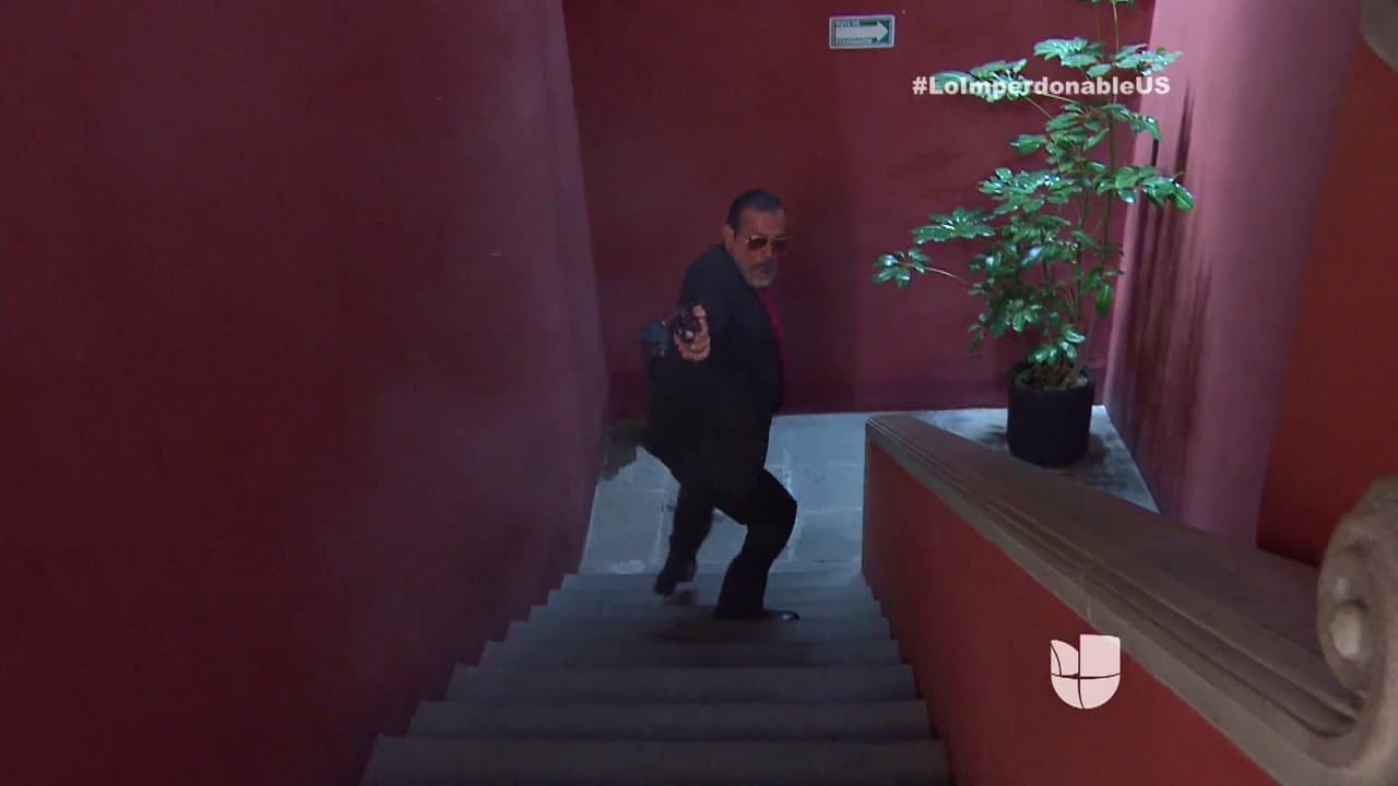 De inmediato corrió cuando lo intentaron detener y disparó para evitar que lo atraparan.