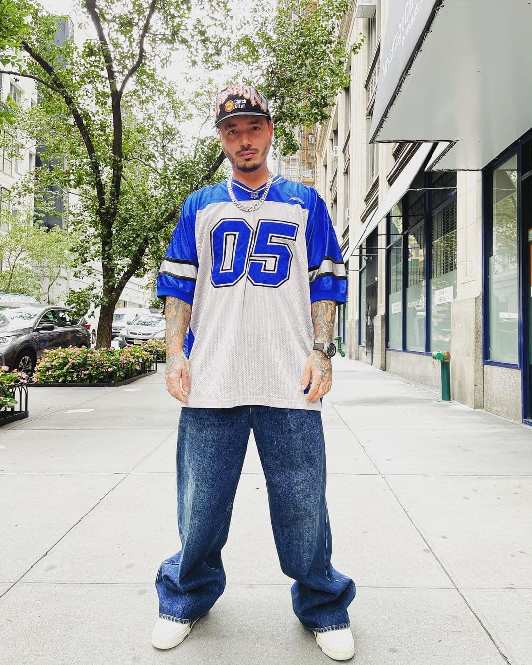 Esa clase de contenidos “reproducen, incitan y justifican la violencia contra la mujer”, señaló Martha Lucía Ramírez.