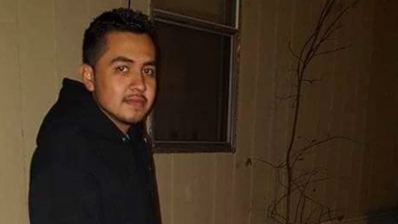 “A veces quisiera que me hablaran… que se les ablandara el corazón y me dijeran acá está tu hijo, ven por él. Yo quiero que aparezca mi hijo. Lo necesito aquí a mi lado”, dijo en una entrevista con Univision 45 el padre de Luis.