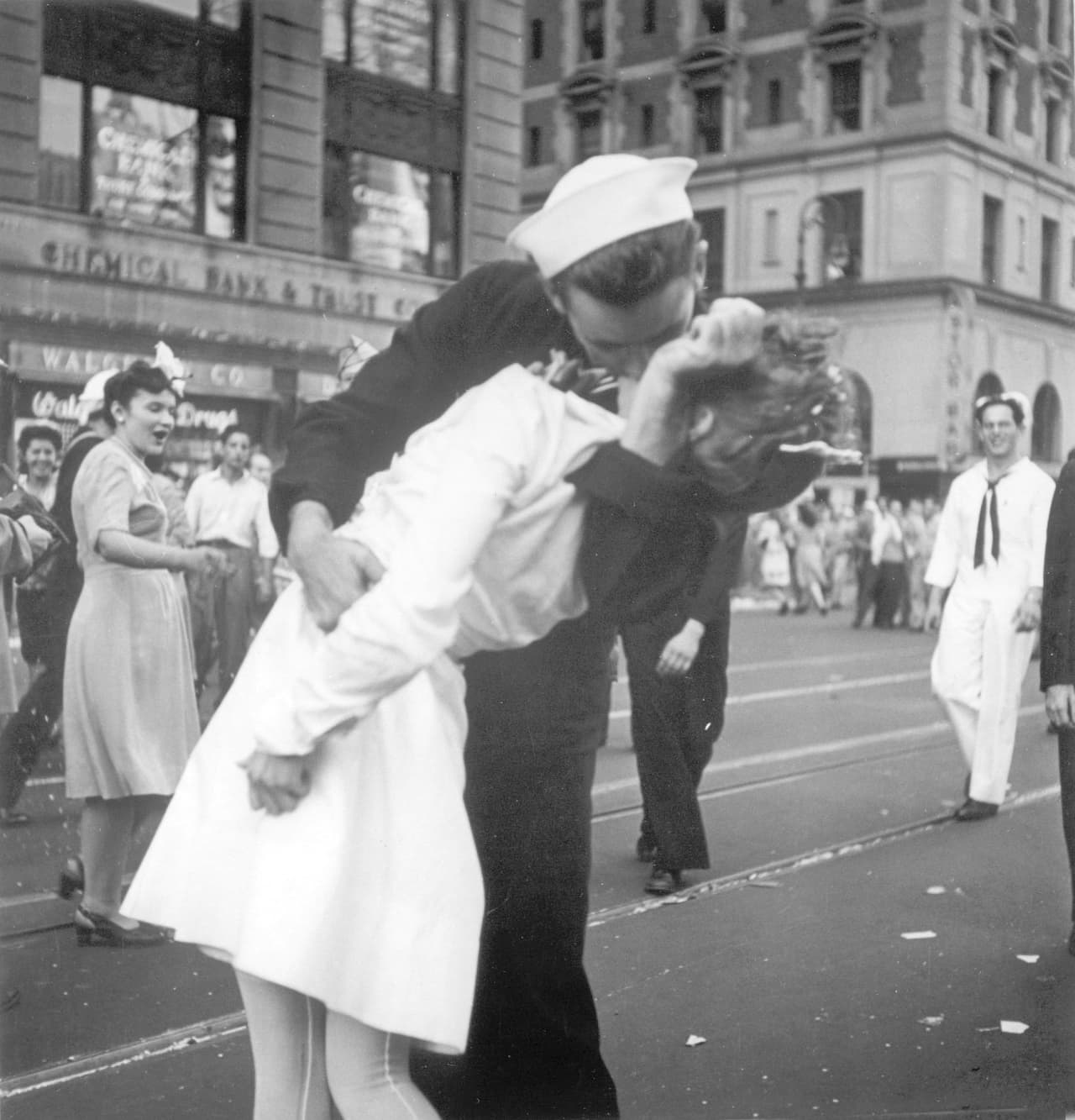 Adiós al marino que protagonizó la histórica foto del beso en Nueva York