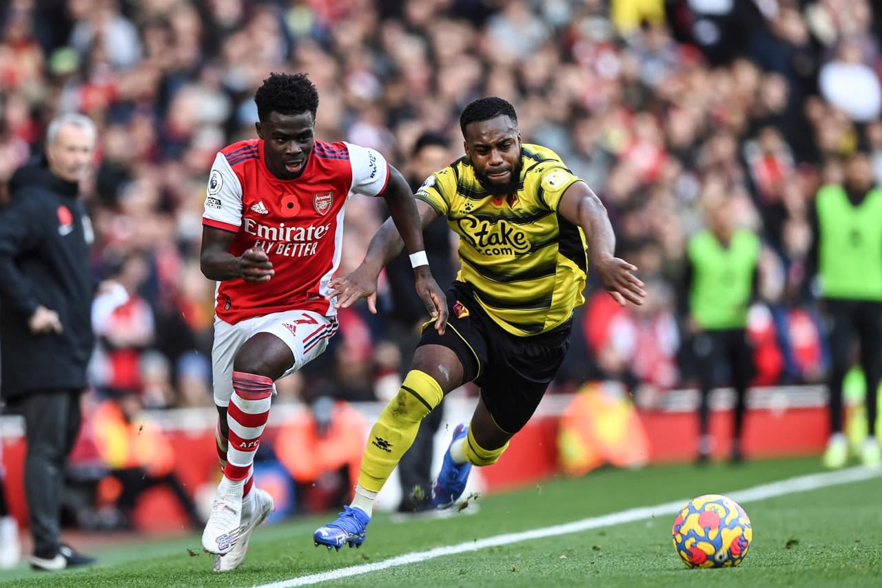 Arsenal se queda con la victoria en casa, tras derrotar 1-0 al Watford durante la onceava Jornada en la Premier League. Emile Smith Rowe anotó el gol del gane al minuto 56, lo que coloca a los 'Gunners' en puestos europeos.