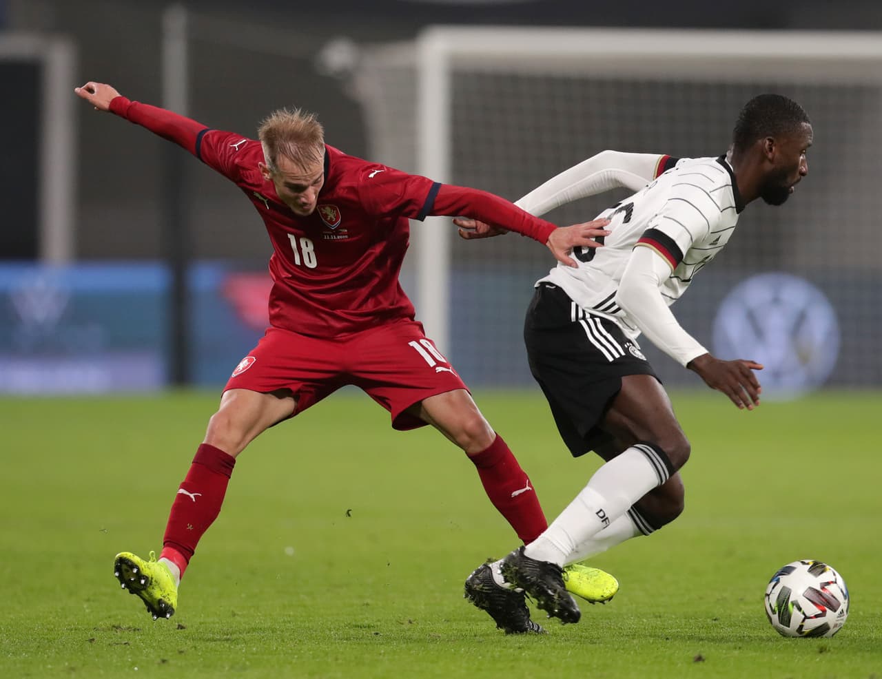 Alemania 1-0 República Checa | Con gol de Luca Waldschmidt (13’), los germanos se impusieron al combinado checo en el RB Arena de Leipzig. Alemania se medirá a Ucrania y República Checa se medirá con Israel en la J5 de la Liga de Naciones.