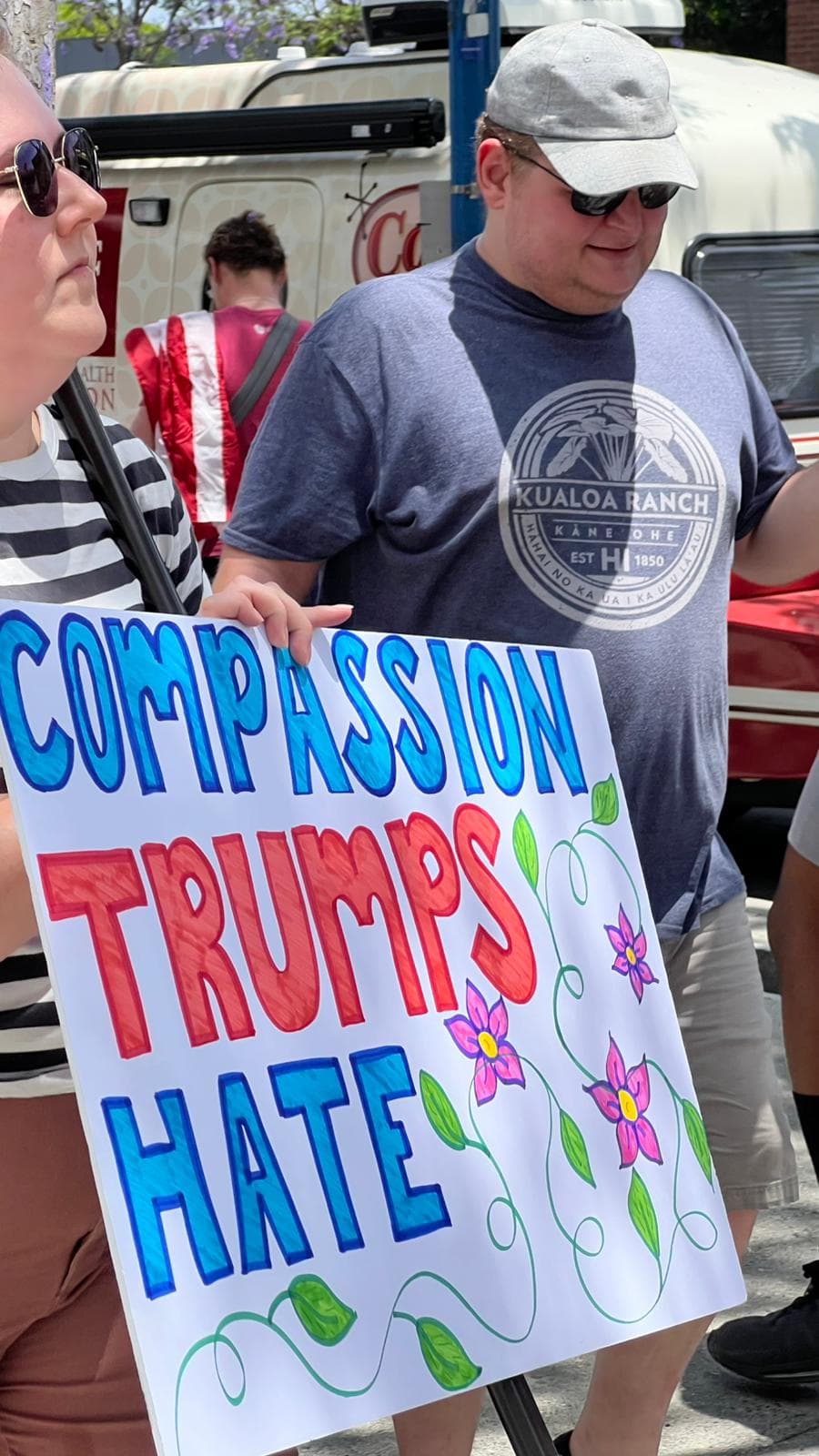 Los organizadores de “No Kings” aseguran que este movimiento busca frenar el autoritarismo y rechazar la concentración de poder en una sola figura, en referencia directa a las acciones de Trump.