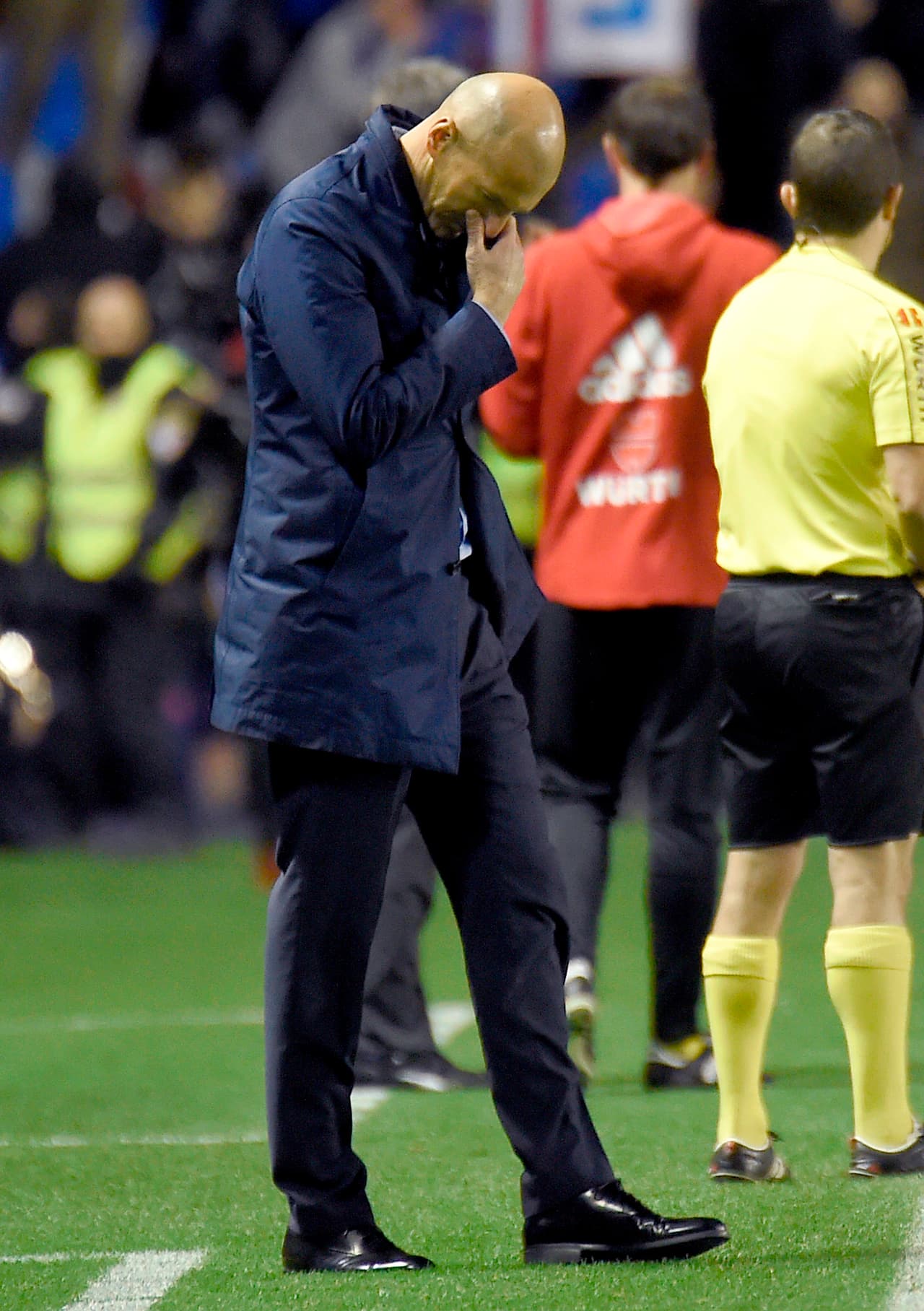 Los dirigidos por Zinedine Zidane no pudieron sostener la ventaja y dejaron escapar dos puntos en su visita al Levante.