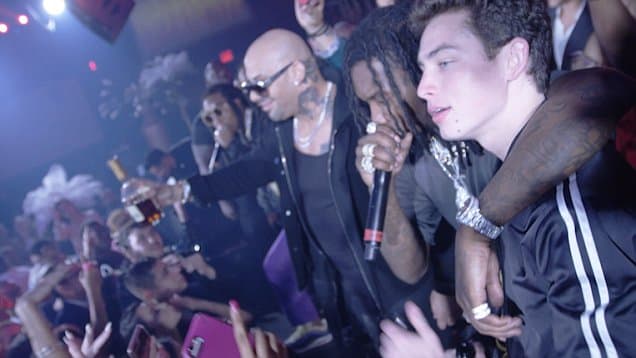 También actuaron el DJ Diplo, Migos, Ashanti y Ja Rule, poniendo un ambiente increíble en el Hotel Discotheque, uno de los más exclusivos de San Antonio.