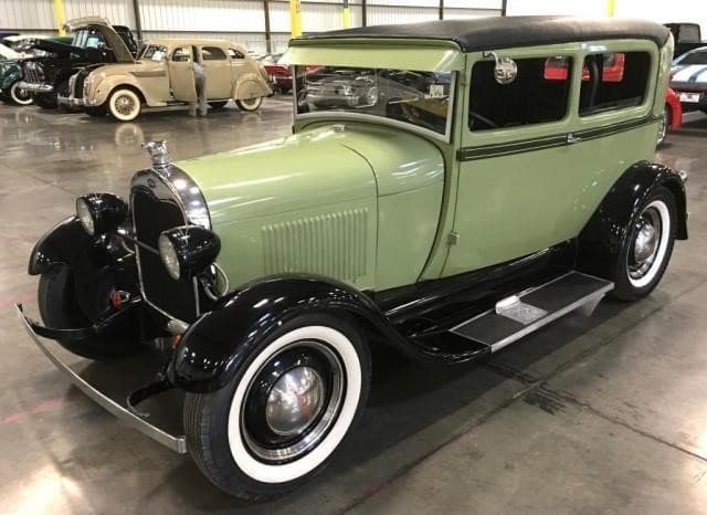 Entre la colección de los Carpoff también estaban autos clásicos, que podrían ser los más cotizados por los participantes en el remate organizado por los US Marshals.