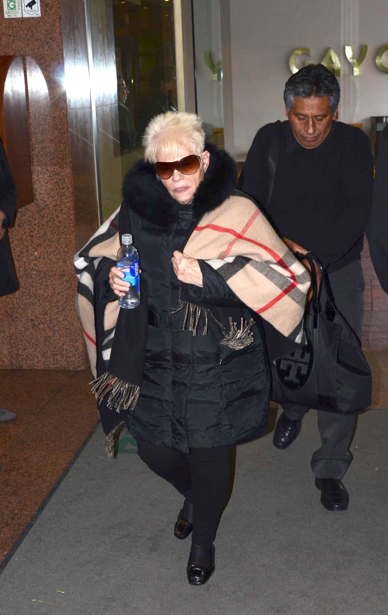 Para Yuri esta representa una gran tragedia, pues su madre estuvo con ella aún en los momentos más difíciles de su vida.