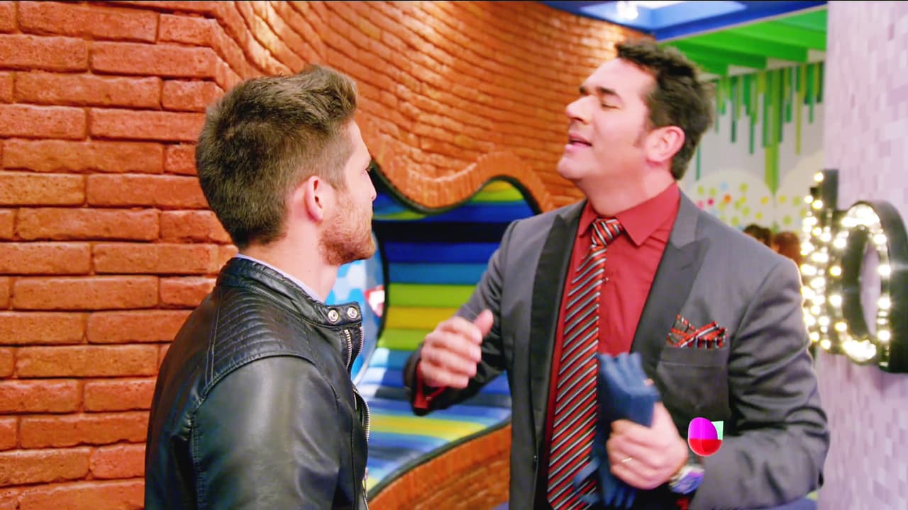 Sí, Álex es un mangazo y es el hijo de don Augusto.