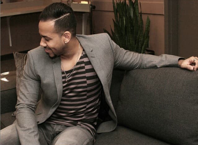 Además presumió sus selfies desde sus mejores poses.