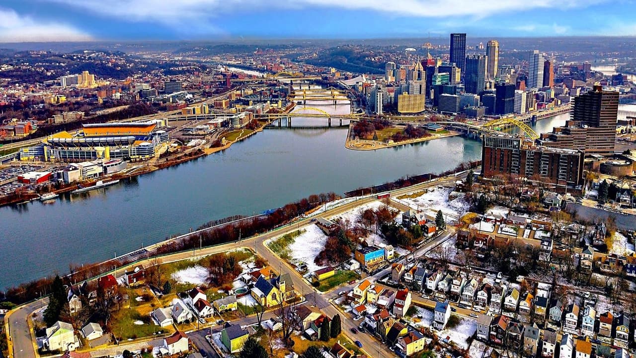 Pittsburgh ha aterrizado dentro del top 30 y ocupa el primer lugar de Pensilvania como la mejor ciudad del estado para vivir, según U.S. News and World Report.