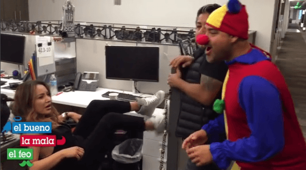 El misterio de los payasos llegó a los estudios de El Bueno, la Mala y El Feo