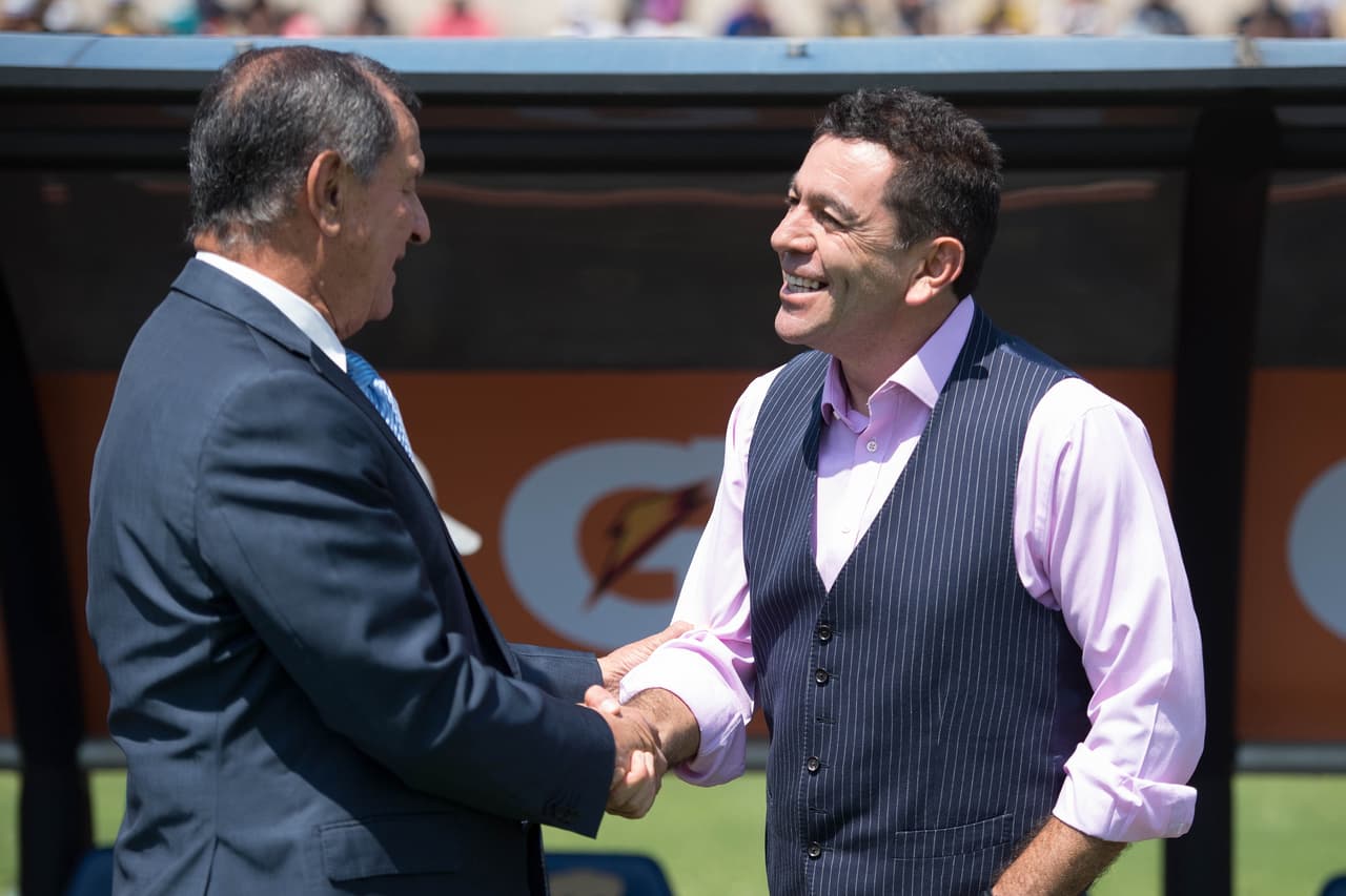 El duelo entre dos equipos que miran de cerca la Liguilla, aún por fuera, prometía mucha intensidad.