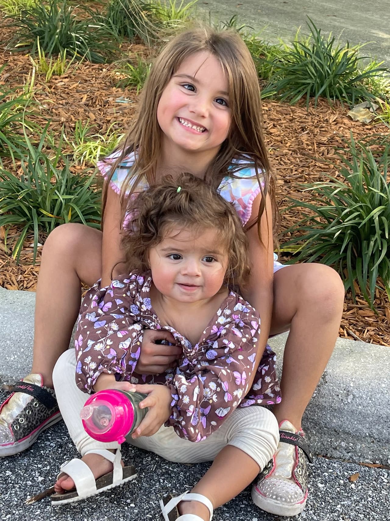 Tillie Claire Williams, de 5 años, y Natalia Williams, de 1 y medio, fueron reportadas como desaparecidas este jueves por la mañana.