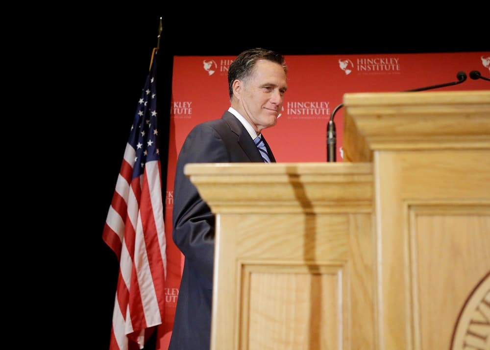 Romney skates over Republican Party's Hispanic dilemma