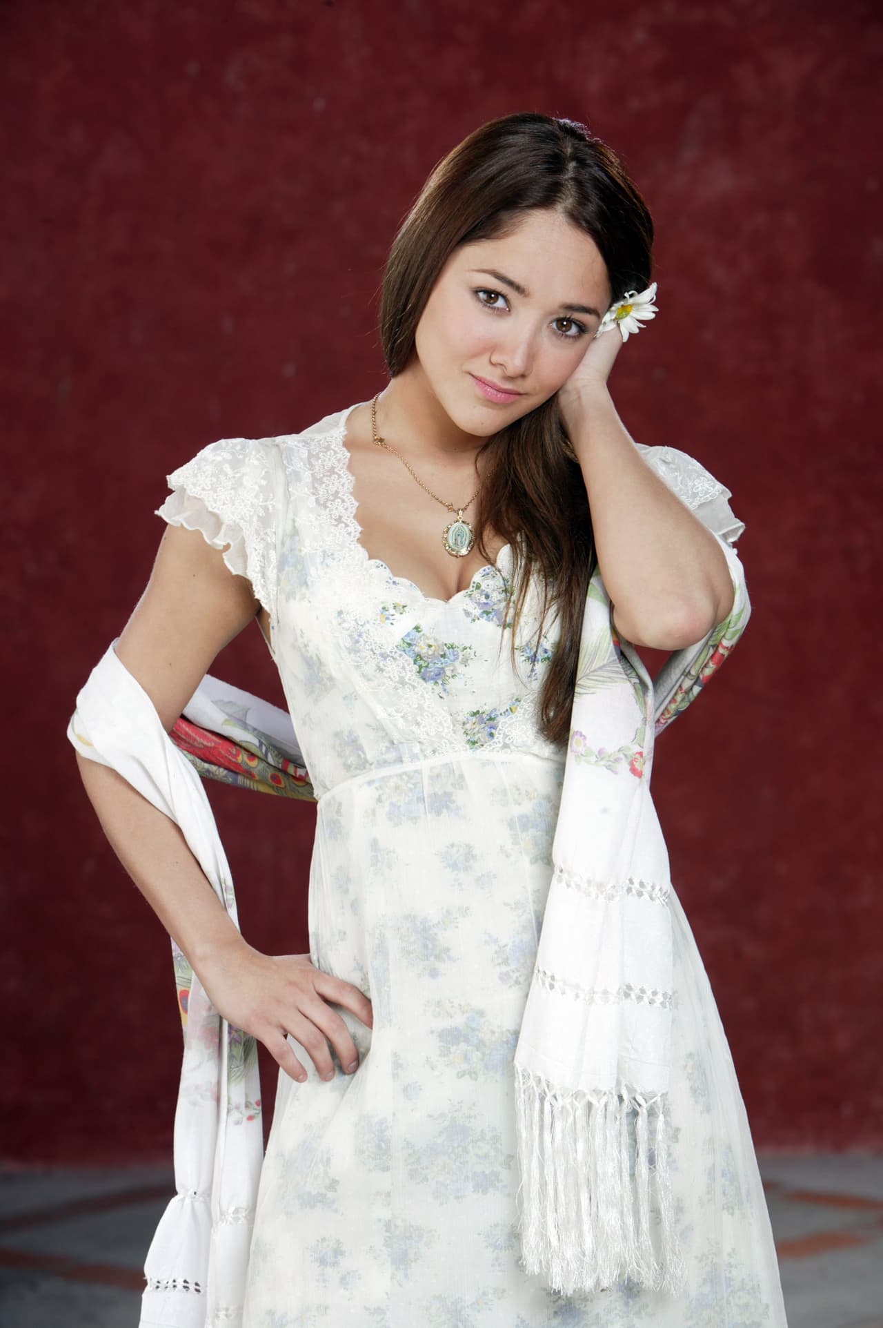 Pero Sherlyn sacó la garra actoral cuando interpretó a la hermana pequeña de los Reyes en ´Fuego en la sangre.