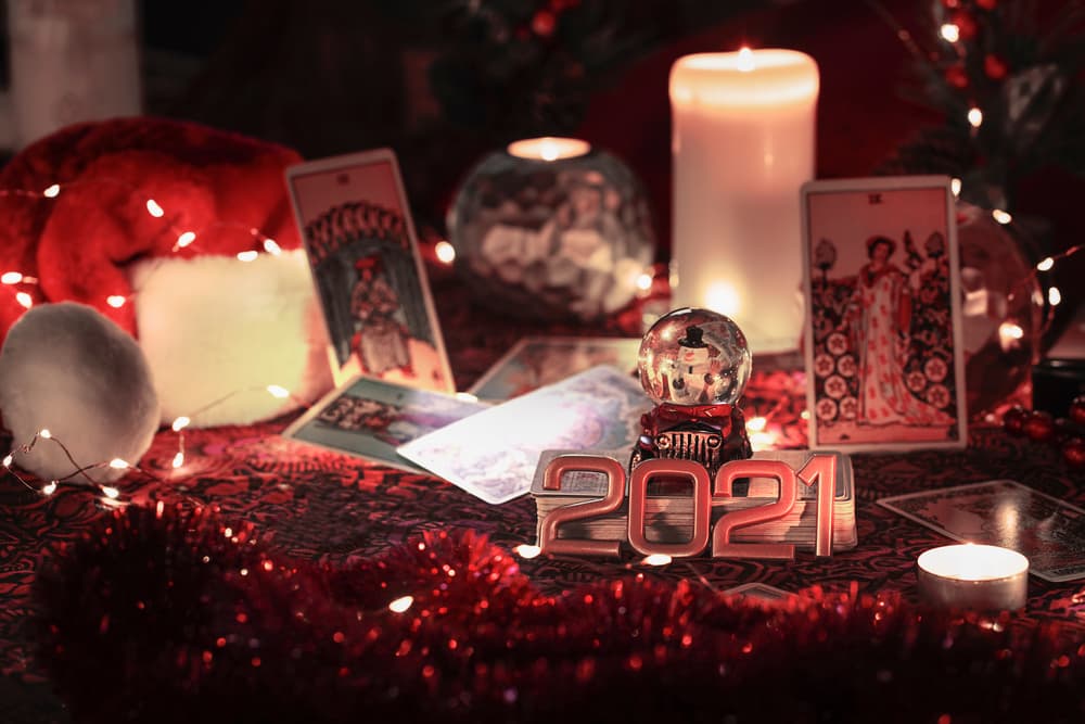 Agregó que cada año hay en Estados Unidos hay miles de incendios. “Celebren responsablemente, cada año son más de 18,000 incendios provocados por los fuegos artificiales y más de 9,000 personas llegan al hospital con lesiones”, aseguró Peña.
<br>