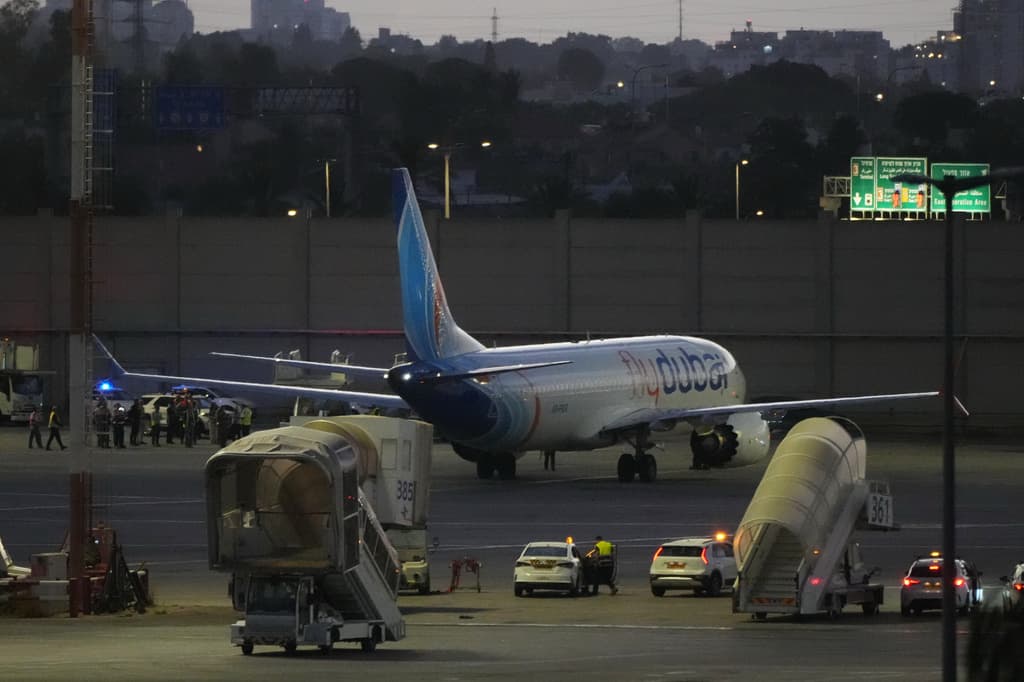 Investigadores analizan por qué un piloto habría tratado de estrellar el vuelo de FlyDubai a Tel Aviv