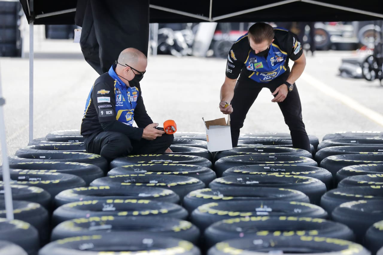 Ultimando los detalles para que el regreso de la NASCAR sea todo un éxito.