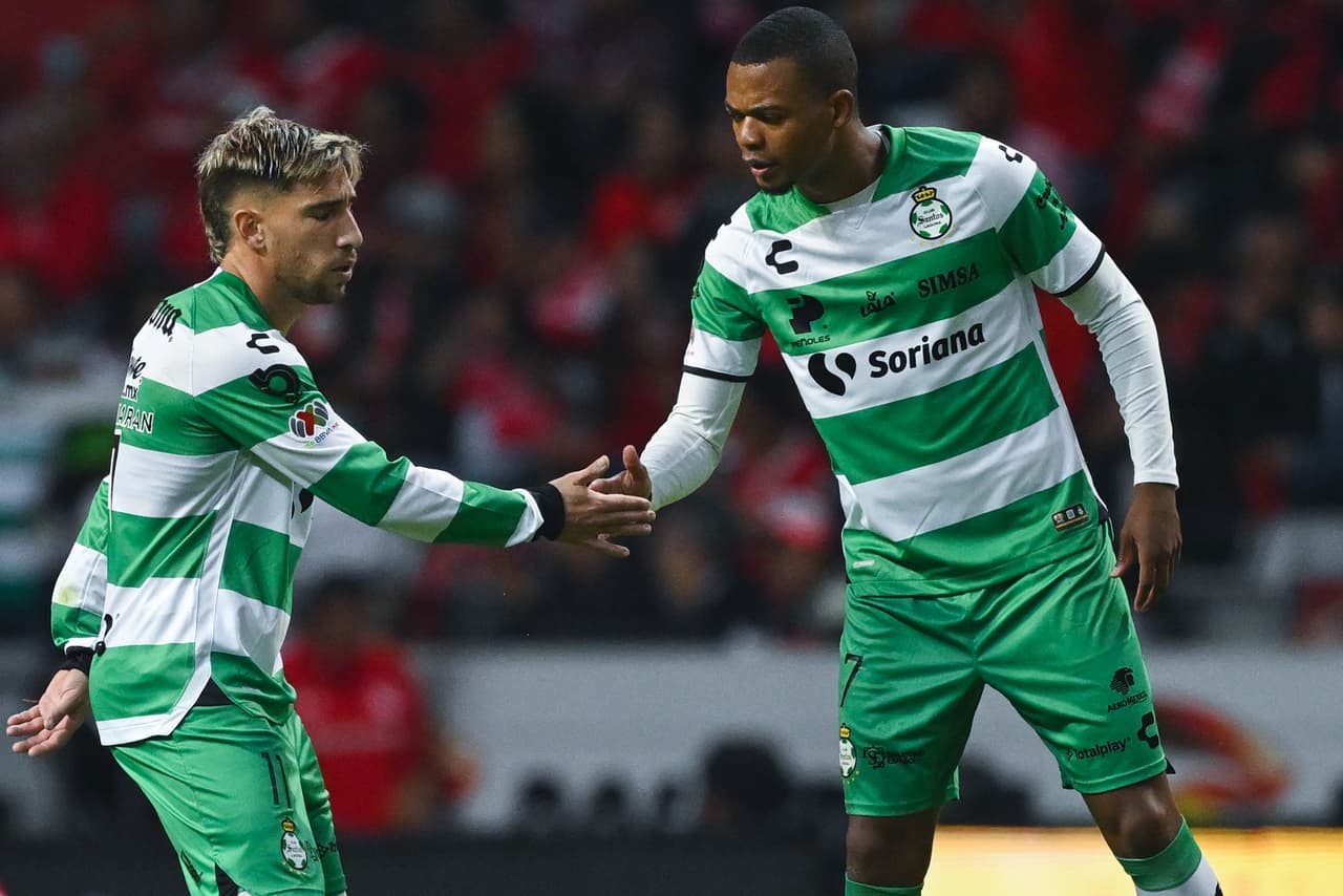 Con gol de último minuto el Toluca se llevó la victoria ante Santos en el juego de Ida de los Cuartos de Final.