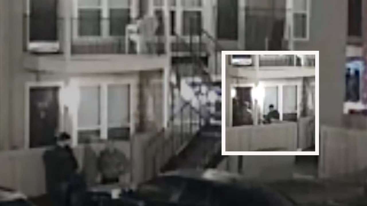 Autoridades de Houston buscan a dos sospechosos de robo agravado durante una invasión de vivienda