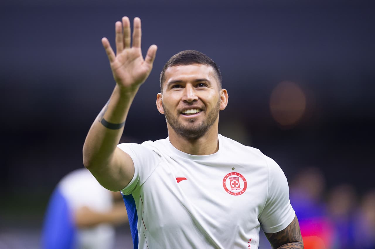 América y Cruz Azul no supieron hacerse daño, pero el empate le dio lo suficiente a las Águilas para instalarse entre los cuatro mejores e ir a Cuartos de Final directo, mientras que Cruz Azul jugará Repechaje y espera rival.