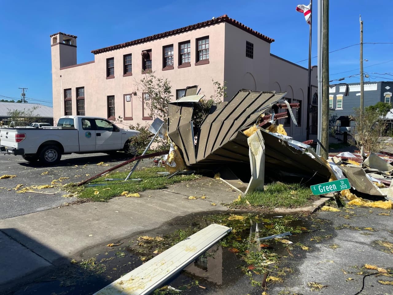 Las autoridades comienzan a calcular los daños dejados por este sistema de mal tiempo.