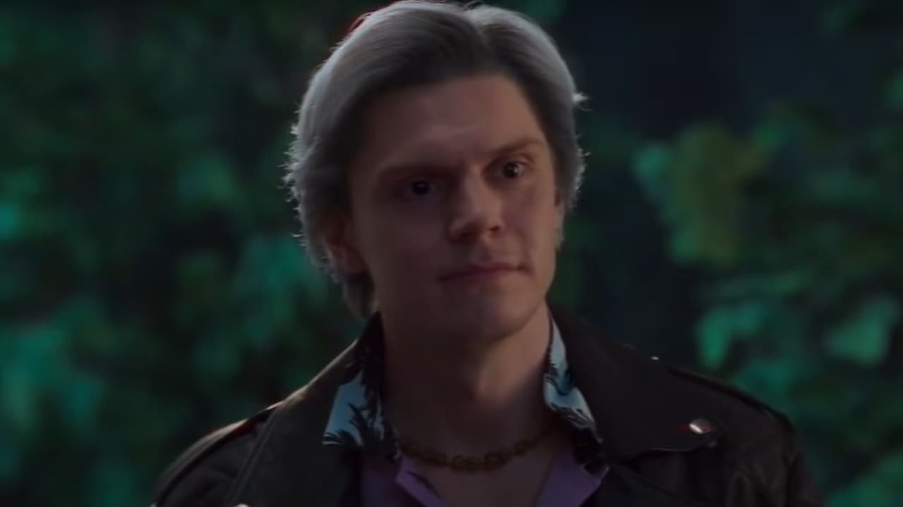 Evan Peters