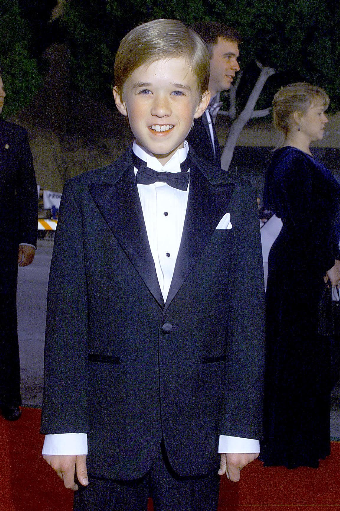Haley Joel Osment comenzó su carrera en 1994, al tener un papel pequeño en la película 'Forrest Gump', como el hijo de Tom Hanks.
