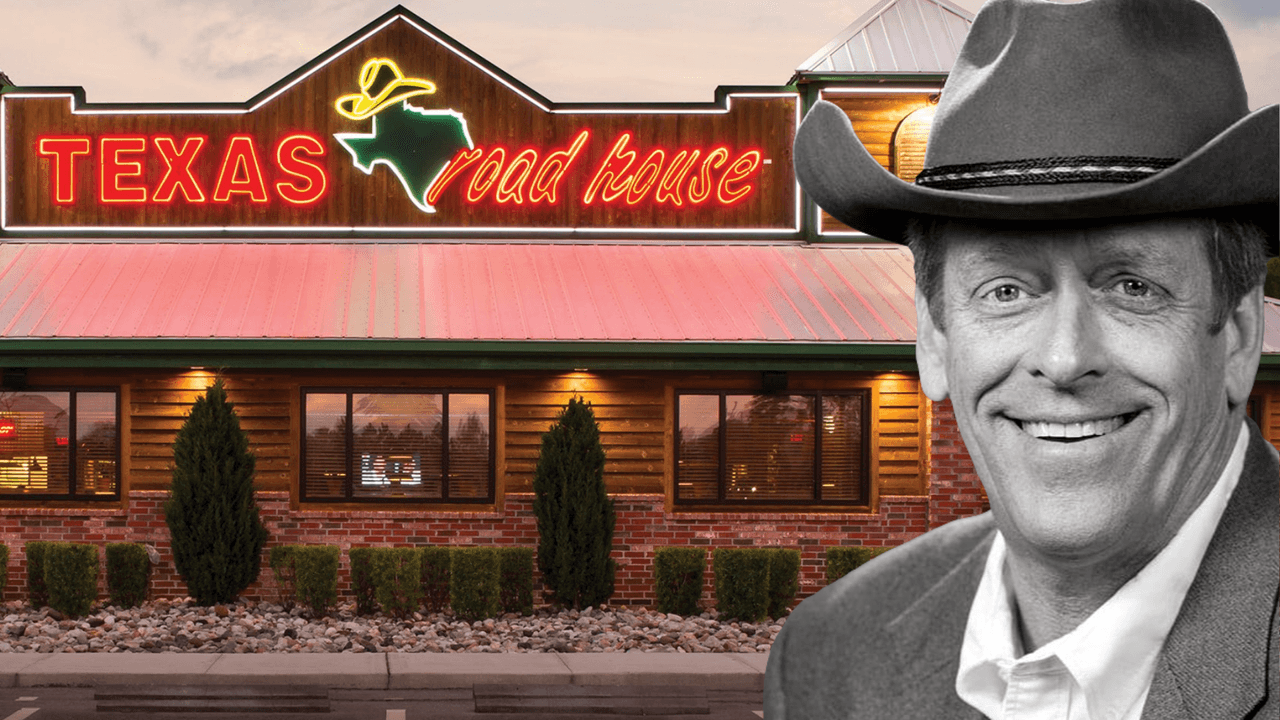 Kent Taylor, cofundador y director ejecutivo de Texas Roadhouse Inc., murió por suicidio, dijo su familia, después de sufrir síntomas "insoportables" relacionados con el coronavirus.