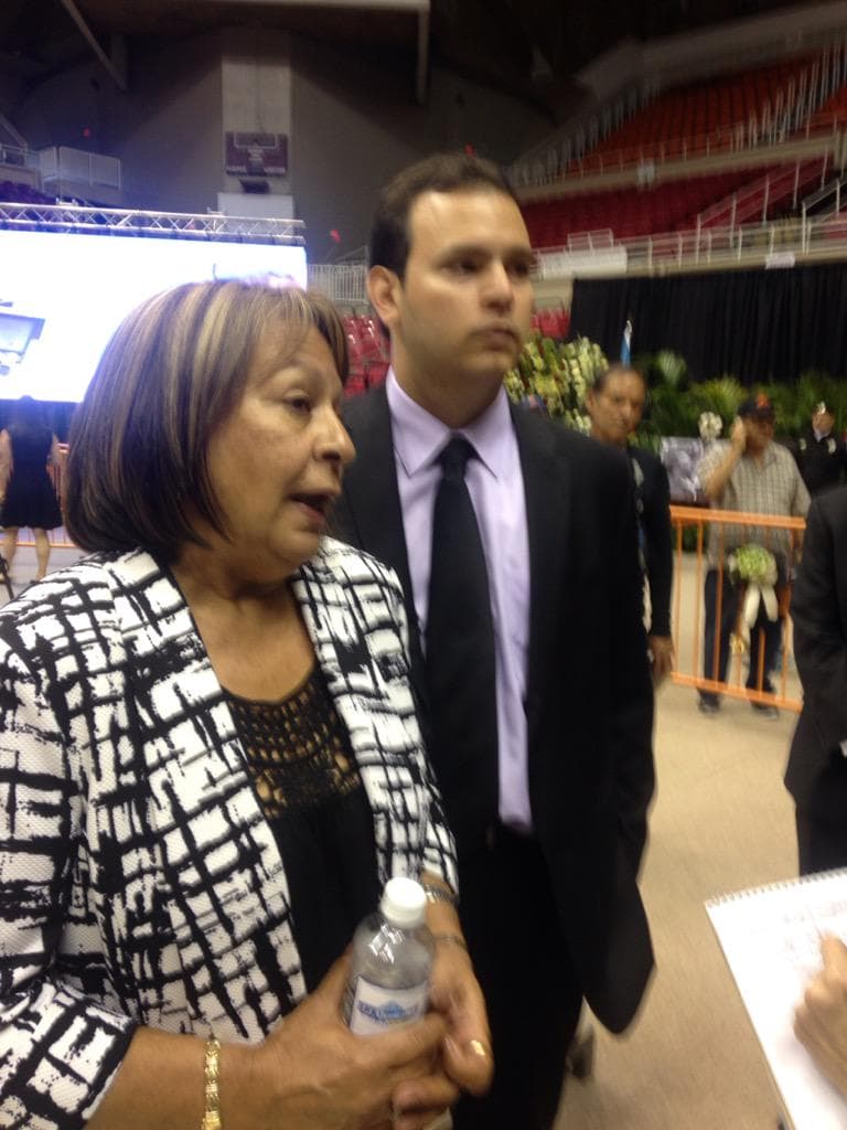 La viuda del cantante agradeció las muestras de apoyo.