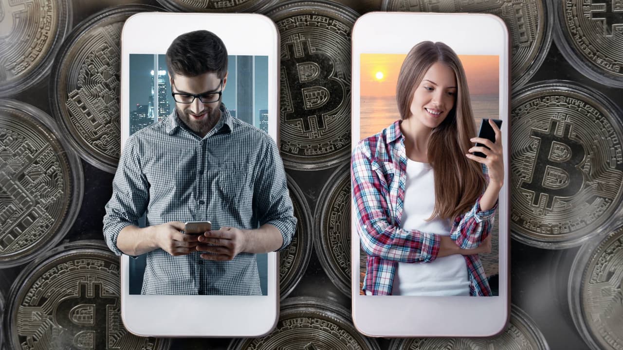 FBI advierte que las estafas del amor tienen una nueva modalidad: el uso de criptomonedas