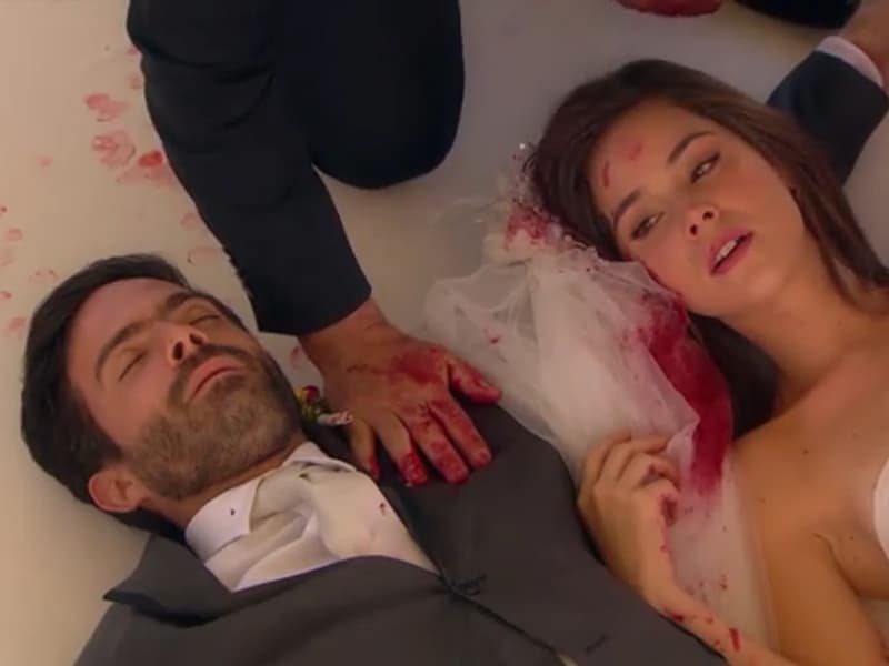 En esta ocasión fueron Osvaldo Benavides y Camila Sodi quienes interpretaron a 'Adrián' y 'Paulina', respectivamente.