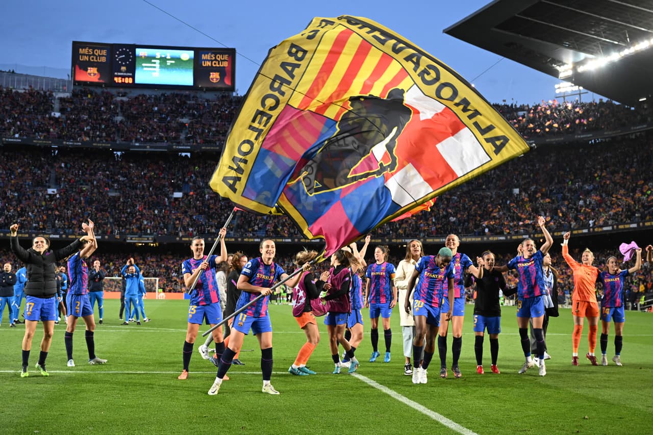 El Barcelona ingresó 91 mil 648 aficionados al Camp Nou ante el Wolfsburgo para convertirse en el partido femenil con más asistentes de la historia.