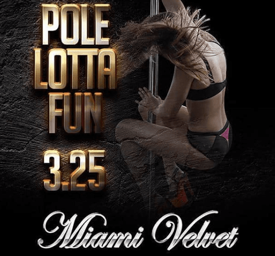 Los nombres de varias modelos se usaron en la publicidad de la página web del local y en sus redes sociales.