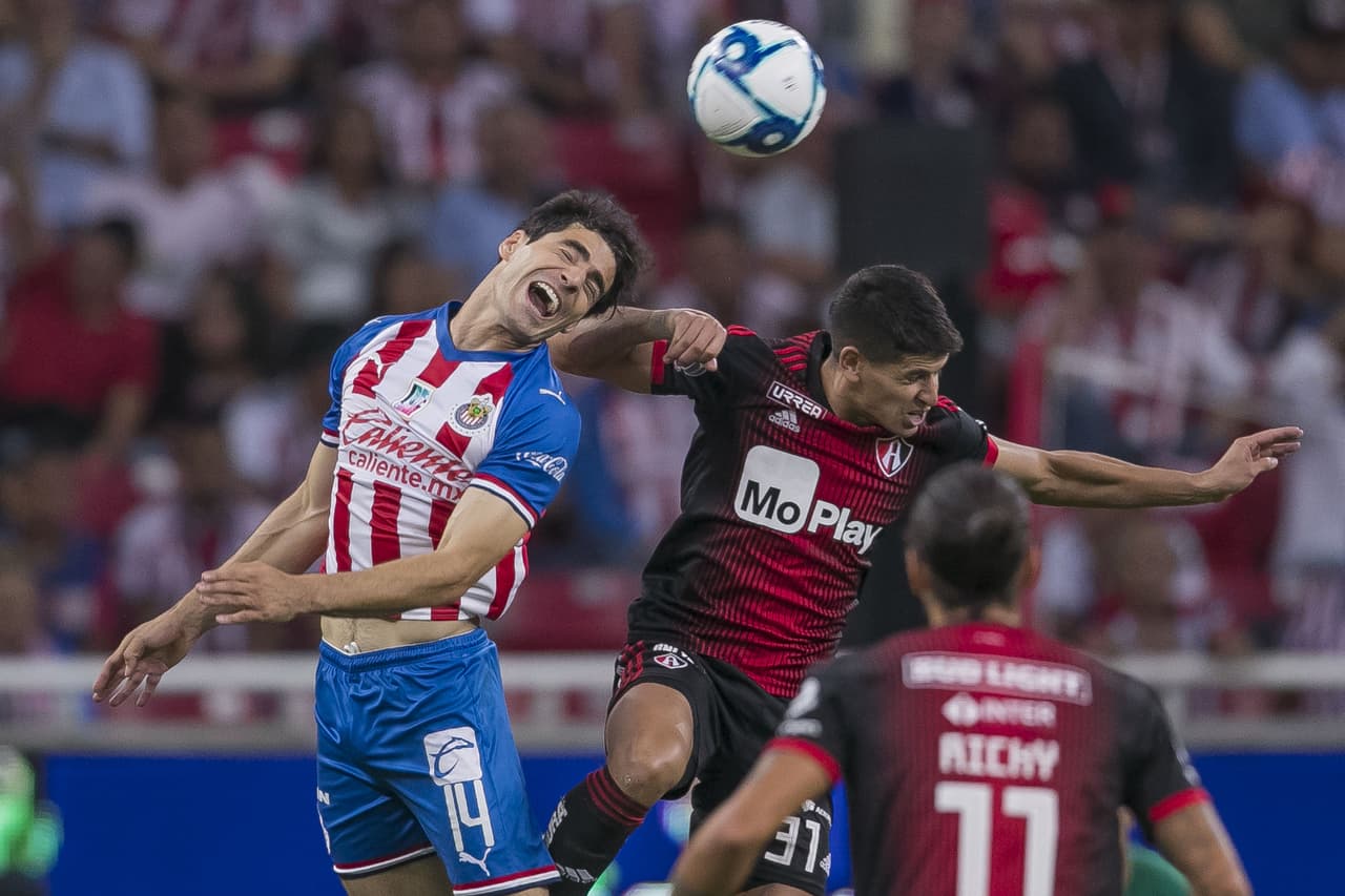 Chivas no ha permitido gol ante Atlas en los últimos 270 minutos.