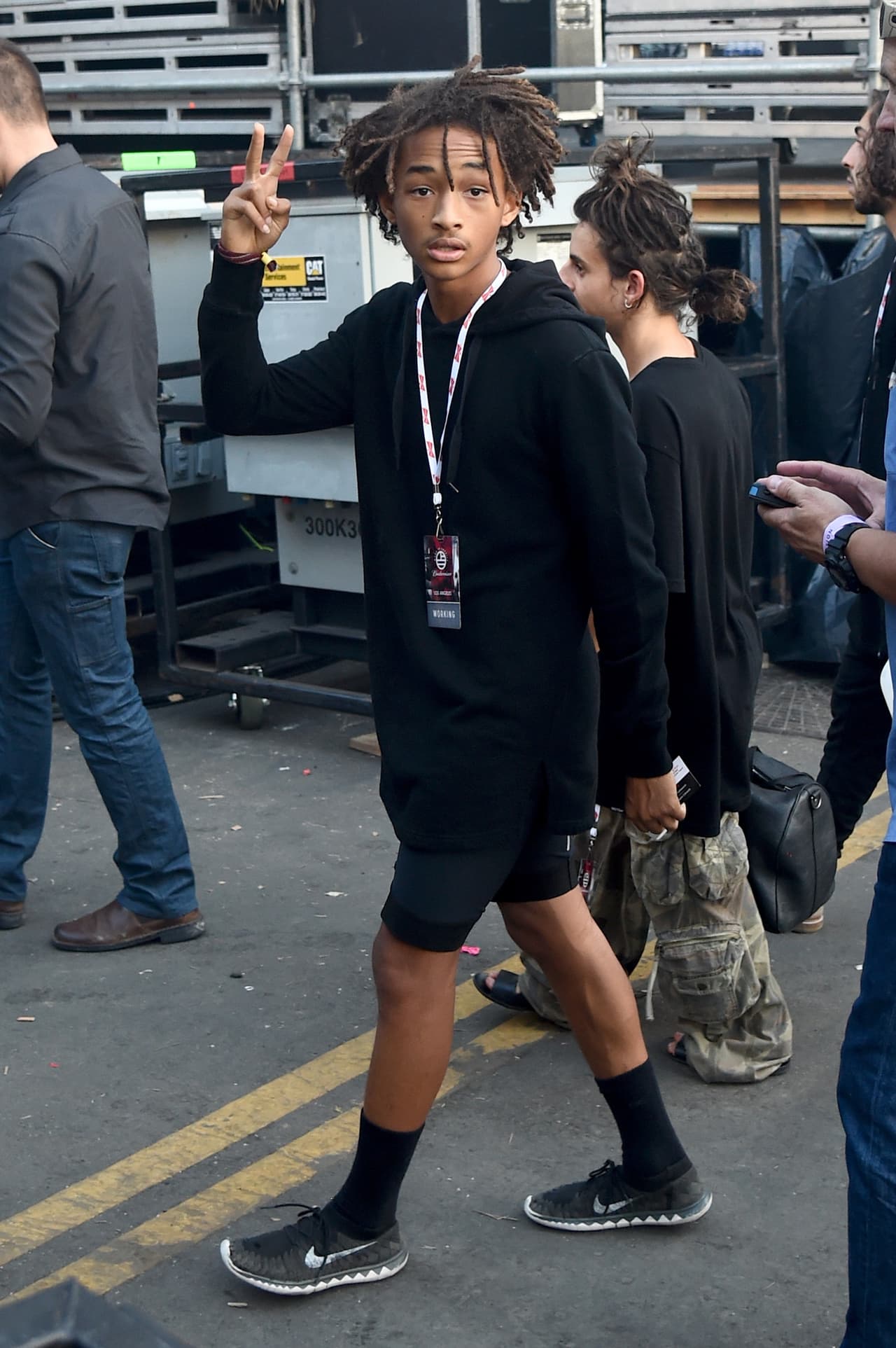 Su característico cabello se ha vuelto un particular signo.