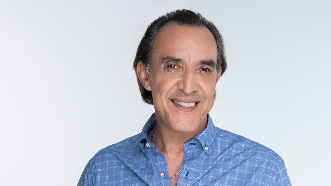 Luis Felipe Tovar es Gustavo Martínez en Mi Fortuna es Amarte