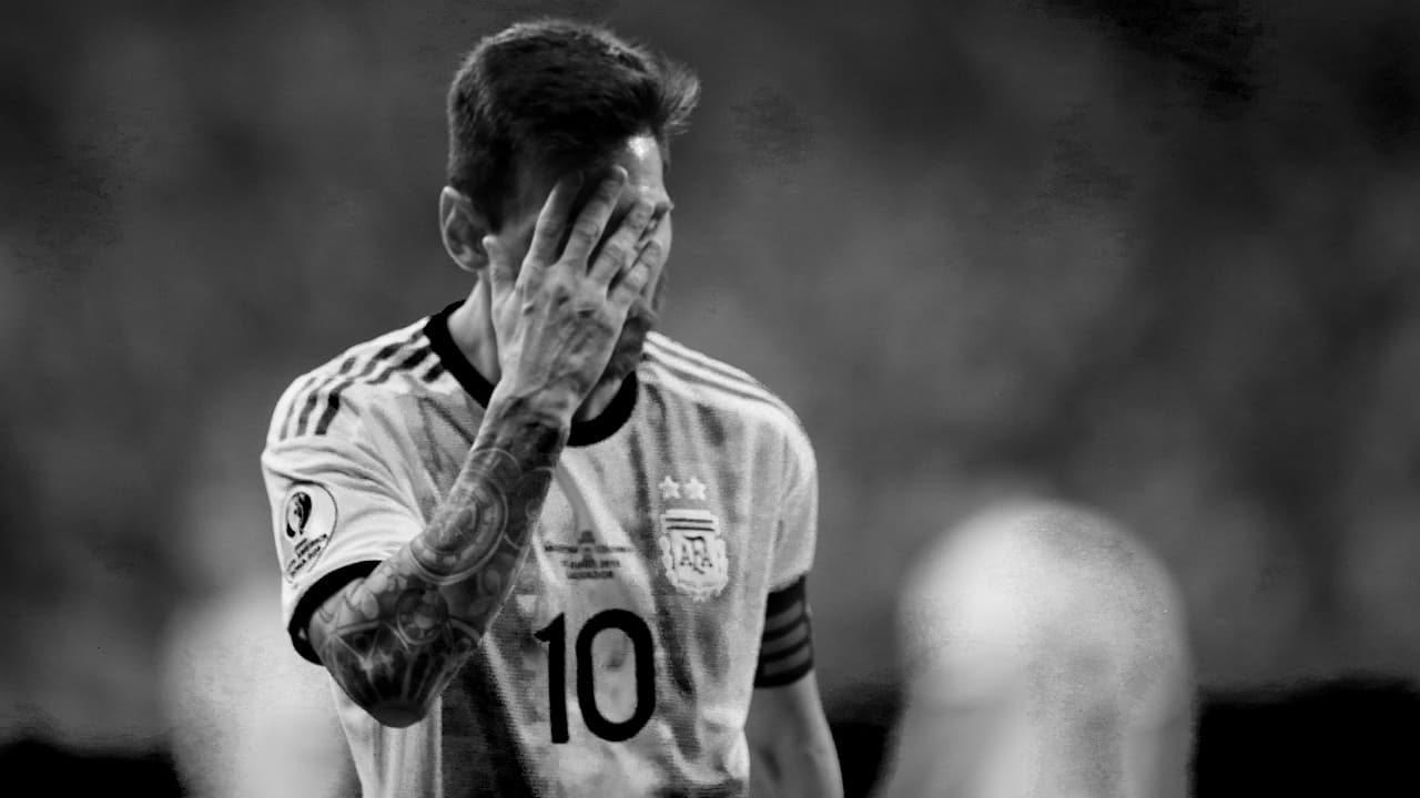 El genio del fútbol mundial continúa sin aparecer con su país.