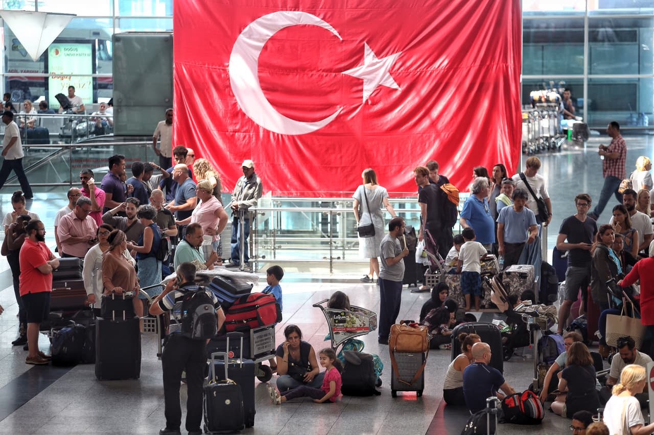 <b>15. Aeropuerto Internacional Atatürk, Estambul, Turquía. </b>63,872,283 pasajeros en 2017. 6% más tráfico que el año anterior cuando ocupaba el puesto 14 en el ranking.