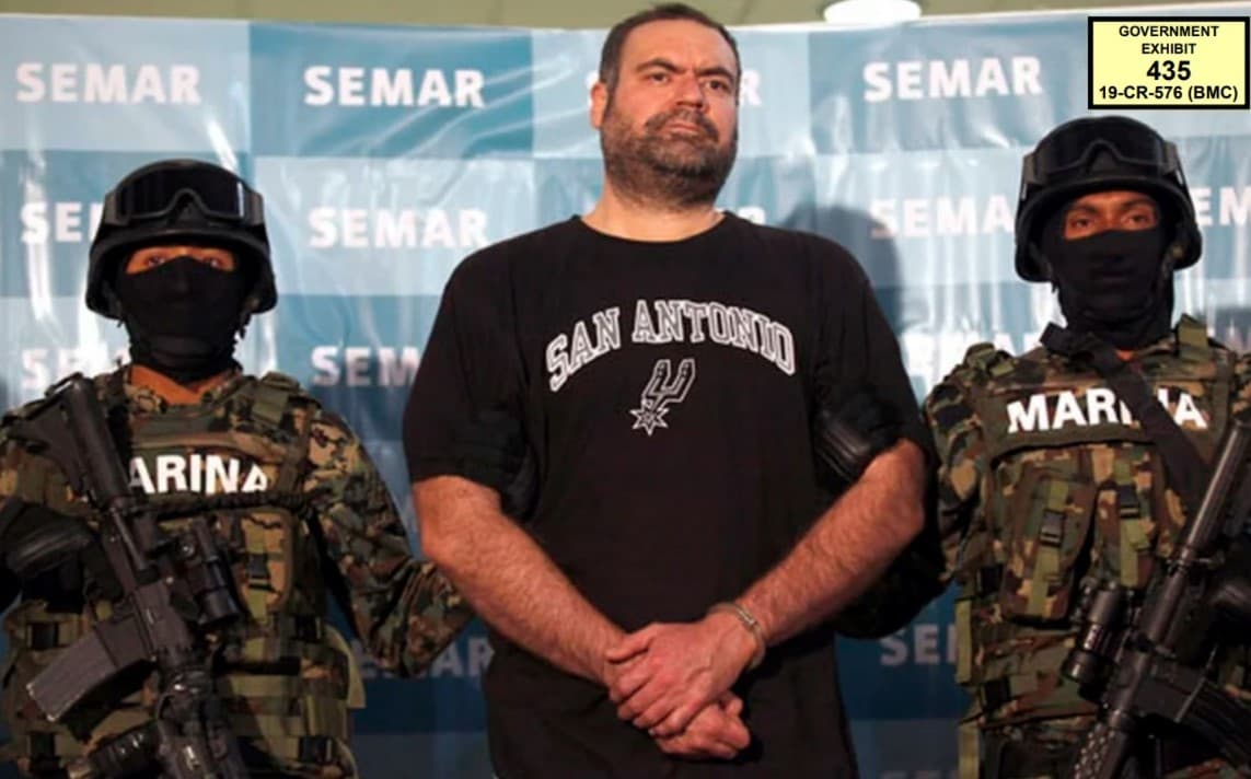 El primer testigo Sergio Villarreal Barragán, alias ‘El Grande’, quien era lugarteniente del clan de los Beltrán Leyva, afirmó que entregó millonarios sobornos al exfuncionario a cambio de protección.