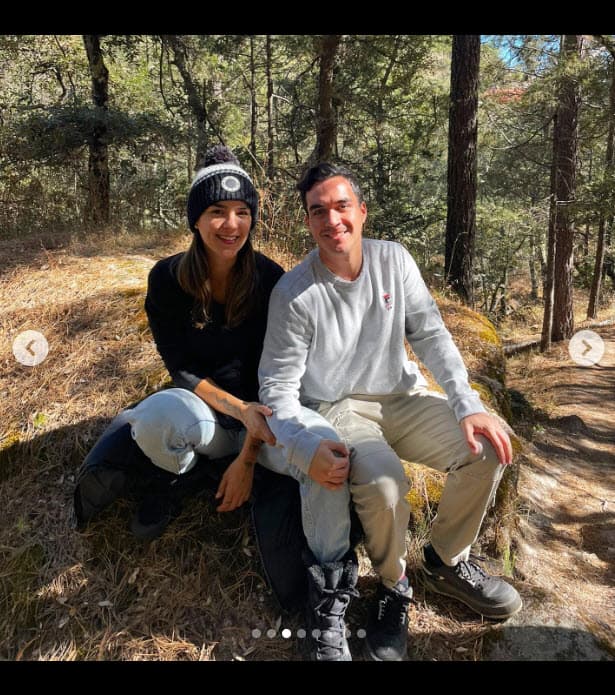 Radicada en el puerto de Mazatlán, México, Ana Araujo y sus familiares se fueron a una cabaña en medio del bosque para vivir Nochebuena y Navidad.
<br>