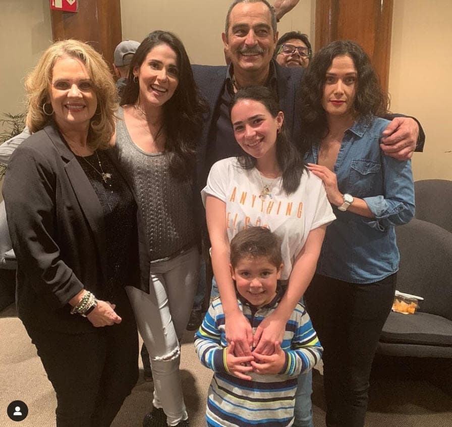 El pasado 7 de julio, en entrevista con 'Todo para la mujer', el niño reconoció que quiere ser actor
<b><a href="https://www.univision.com/famosos/leo-herrera-el-pequeno-nico-en-te-doy-la-vida-paso-de-tomarse-fotos-con-los-famosos-a-ser-colega-de-ellos-fotos" target="_blank">"de aquí a toda la vida". </a></b>
<br>