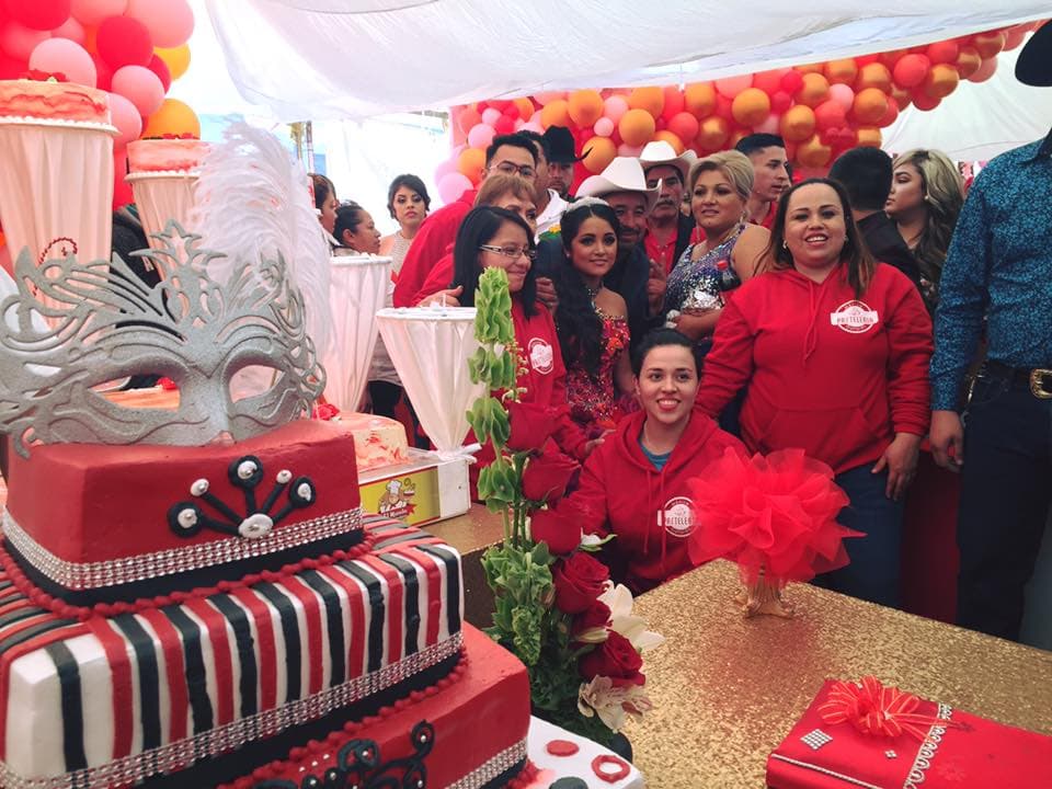 6. Entre sus películas favoritas se encuentran: Bajo la misma estrella, Dónde están las rubias y Actividad paranormal.