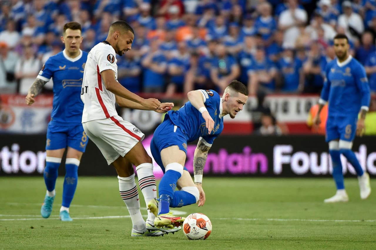 Eintracht Frankfurt ganó en la serie de penales el título de campeón de la Europa League sobre el Rangers tras quedar 1-1 en 120 minutos; tercer título UEFA y segunda de Europa League.