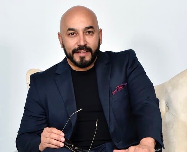 Esas fueron las únicas palabras que emitió sobre el sonado romance, pues evadió hacer cualquier tipo de comentario del tatuaje y de su supuesto noviazgo.