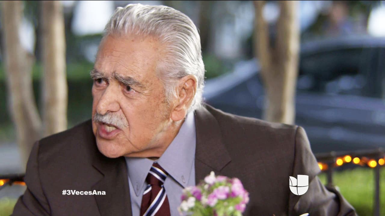 Don Evaristo sabe que lleva mucho tiempo ocultándote grandes secretos.