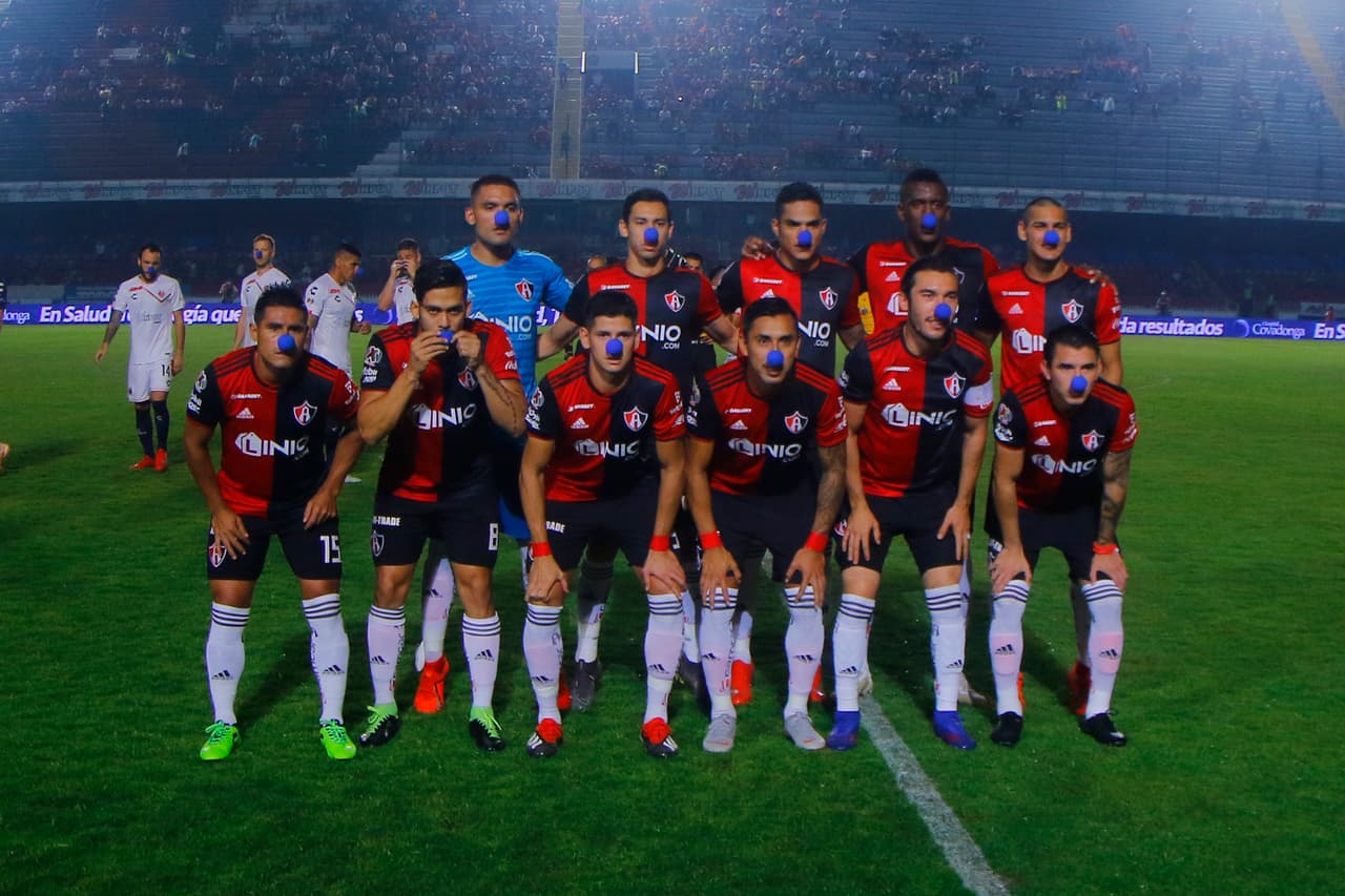 Este fue el cuadro inicial que presentaron los Rojinegros.